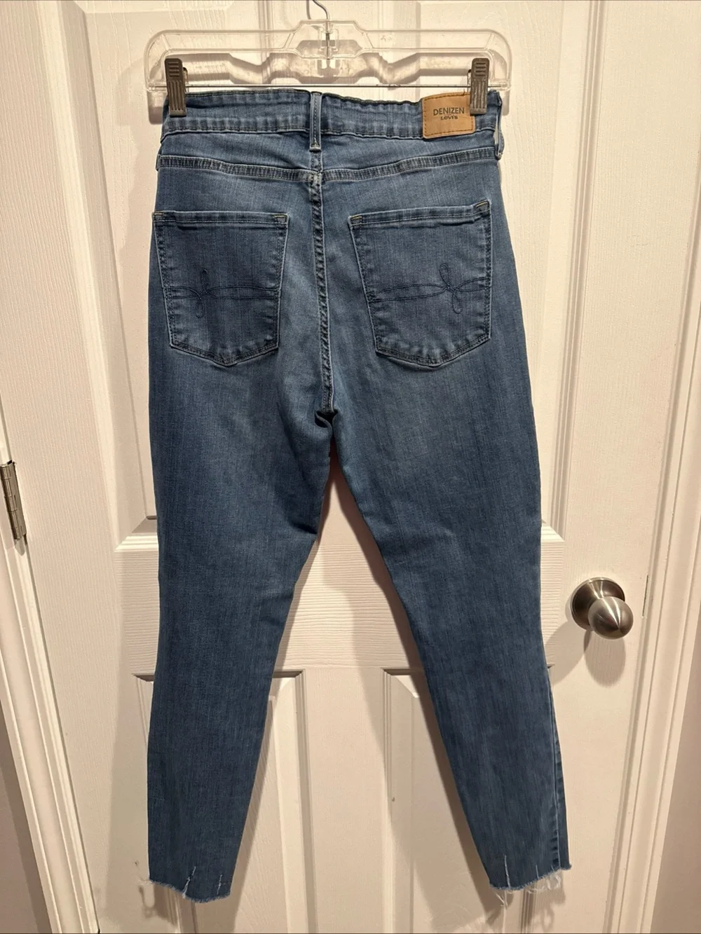 Denizen from Levi's Women’s High-Rise Slim Jeans - Medium Blue 29x30